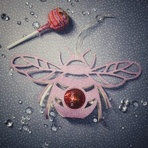 Cute Bee Lollipop, Popsicle, Ferrero Rocher, Lindt Lindor Chocolate Holder Sucker. Great for use with Cricut   SVG Digital Download Only