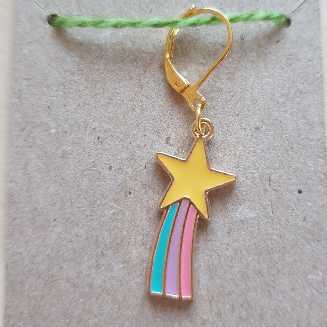 Pastel Shooting Star Stitch Marker, Pastel Shooting Star Progress