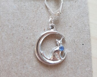 Marcador de punto de gato en la luna, gato en el guardián del progreso de la luna, regalo de punto, regalo de ganchillo, joyería de punto