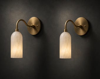 Aplique de pared de latón de estilo moderno de mediados de siglo, lámpara de pared de mármol alabastro, lámpara de tocador de lujo para baño, iluminación de estilo italiano Stilnovo.