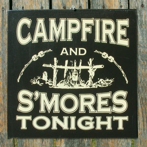 Lägereld och S'mores i retrostil i trä