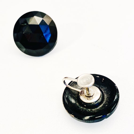 Round Black Faceted Screw Back Earrings, Vintage … - image 3