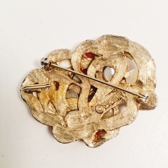 SARAH COVENTRY, Coral And Mother Of Pearl Brooch … - image 6