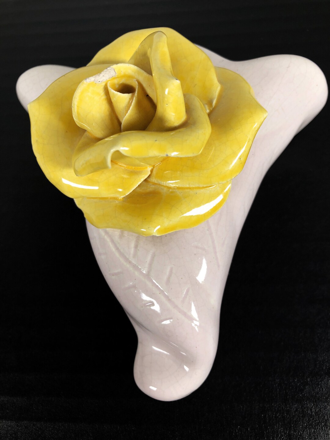 Vintage ceramic wall pocket white with large yellow rose vase