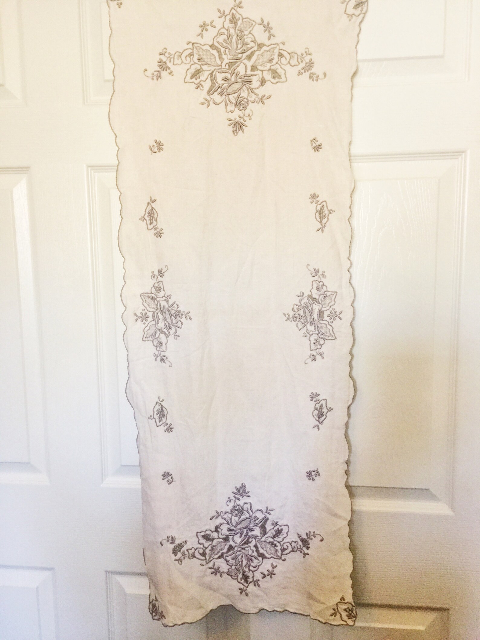 Farmhouse Table Runner With Two Matching Placemats Vintage Etsy