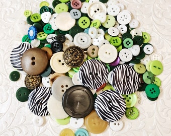 Lot Of Vintage Buttons,  Various Sizes, New And Old, Vintage Accessories, Crafts, Sewing, Jewelry, LOT 24-BUTTONS