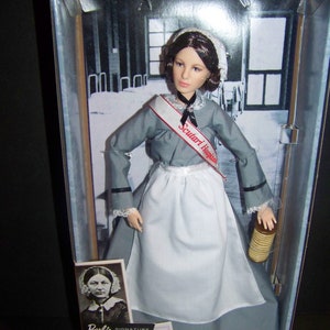 Florence barbie hot sale