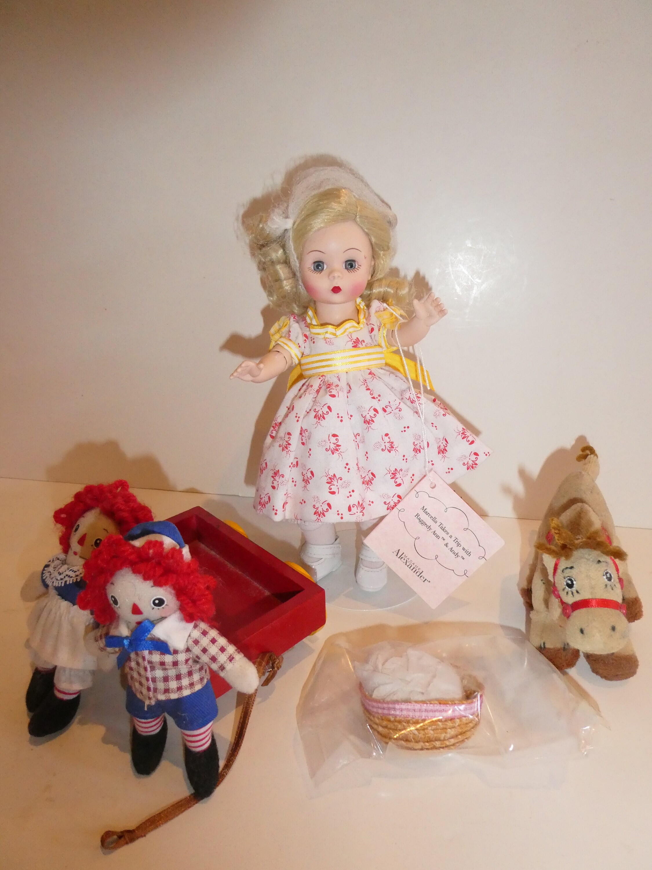 Marcella takes a trip w Raggety Ann and Andy Italia