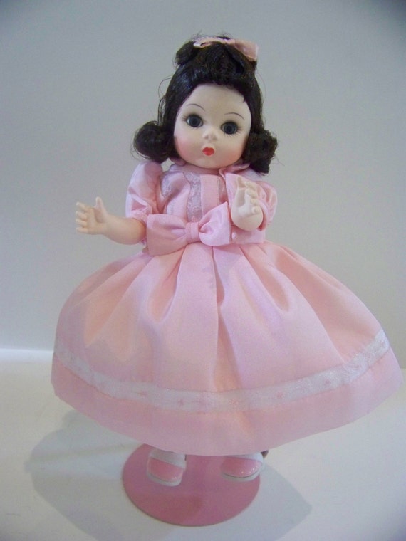 Preety in Pink inch Madame Alexander doll w dark hair