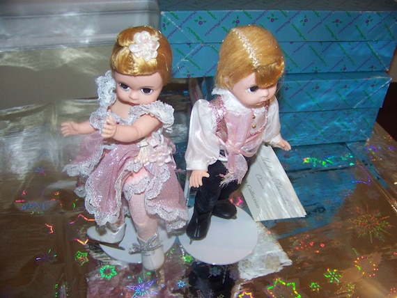 Lot of 4 Wrapped Presents Pink Foil Doll Accessories by Madame Alexander New