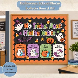 Könnte beinhalten: Ein Halloween-Bulletin-Board-Set mit dem Text No Tricks, Just Healthy Habits. Das Display zeigt Cartoon-Geister, eine Fledermaus und Kürbisse sowie vier gewellte Karten, die gesunde Gewohnheiten illustrieren: Wash Your Hands, Cover Your Cough, Drink Water und Get Your Rest, alles vor einem schwarzen Hintergrund mit orangefarbenem Rand.
