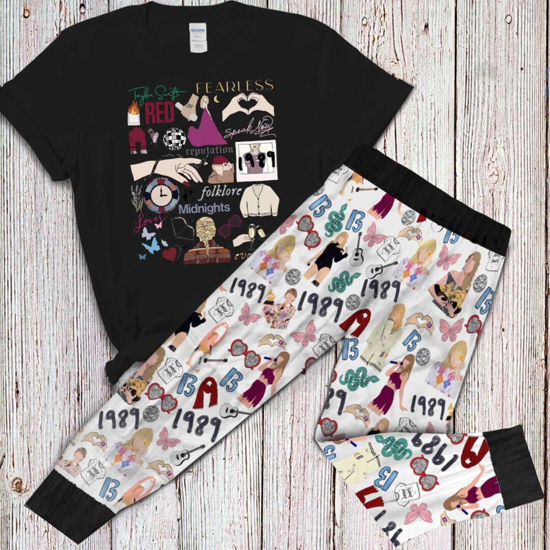 Holiday House Taylor Swift Pajamas Christmas Pajamas for - Etsy