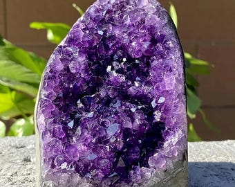 Natuurlijke amethistcluster, amethistgeode, ruwe amethist, VUG, mineraalmonsters, metafysische woondecoratie, kristallen cadeaus