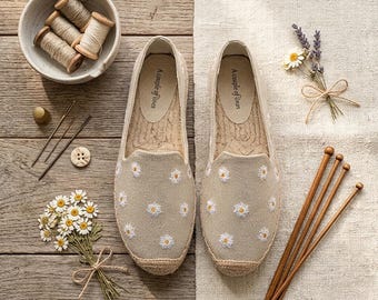 Espadrillas basse vintage fatte a mano con ricami floreali – Traspiranti, assorbono il sudore e controllano gli odori.