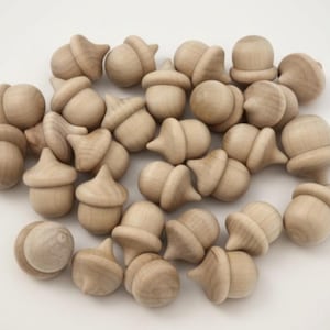 Natural Wood Acorn Craft Supply Fall Decor Waldorf Toy Counting Learning Material Kit Sensory Bin Item Sorting Game Activity Set of 100