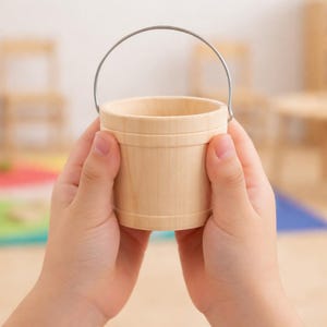 Sensorische Materialien Mini-Holzeimer Montessori-Sortierspielbehälter Kleine Eimer Drahtgriffe Klassenzimmer-Projektbedarf 5er-Set