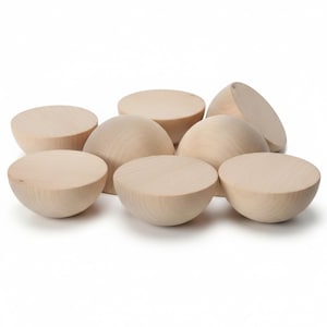 Juego de 50 bolas de madera partidas por la mitad. Elige tu tamaño. Corona de puerta, bola en cúpula, bola partida, media bola, formas de madera, bola redonda partida, bolas de manualidades partidas.