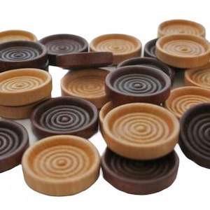 Dame Spielfiguren Nussbaum und Klarlack 3,25 Zoll Breit Set mit 26 Damefiguren Spielfiguren Holzspielfiguren Backgammon Stocking Stuffer