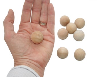 QTY 30- 1" Maple Wood Ball, Wood Balls, Sorting Games, Math, Waldorf Games, Wood Balls, Natural Ball, Unpainted Ball, Craft Ball,Gnome Noses