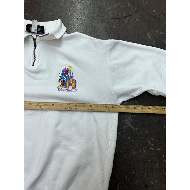 Vintage Disney Originals Disneyland Quarter Zip Sweatshirt White USA Made Large imagen 9