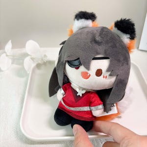 Pingente de pelúcia chibi TGCF Hua Cheng Xielian, mini boneca de raposa fofa com cauda longa, chaveiro de anime para mochila, presente de aniversário para fãs.