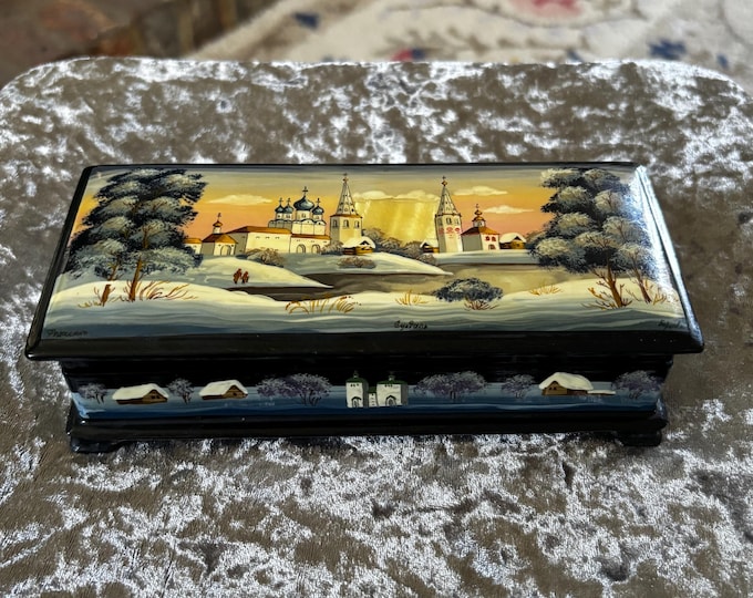 Vintage Russian Fedoskino Lacquer Box: Hand-Painted Winter Monastery Scene, Mother-of-Pearl Inlay