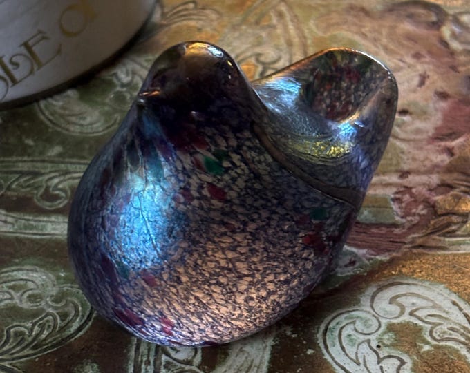 Isle of Wight Studio Glass Bird Mulberry Iridescent Art Glass Boxed Vintage