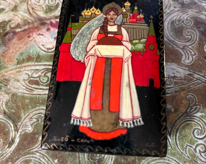Vintage Russian Lacquer Box Hand Painted Bread & Salt Khleb i Sol Soviet Folk Art