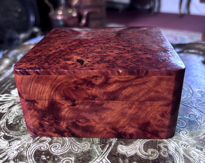 Solid Wood Keepsake Box | Thuya Burr Style Jewellery Trinket Desk Box