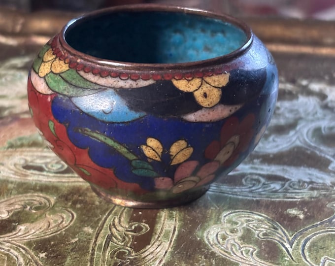 Antique Chinese Cloisonne Enamel Bowl Republic Period Floral Trinket Bowl c1920s 5cm x 8cm