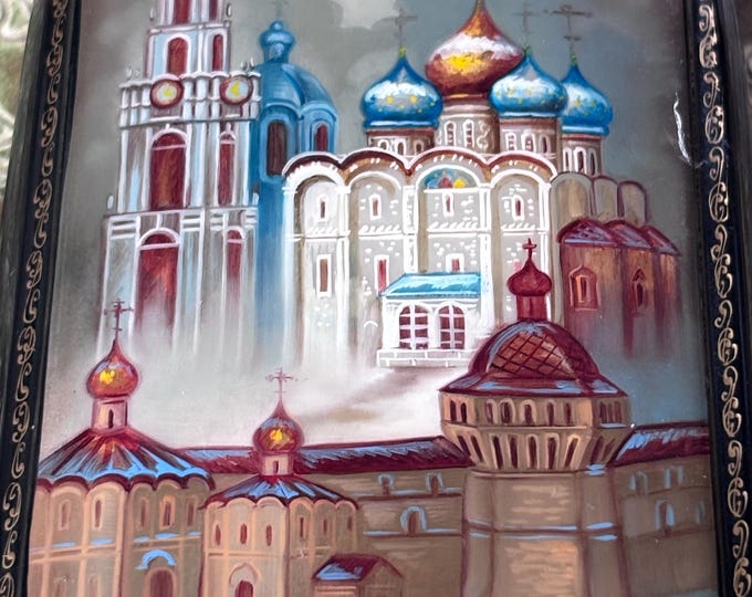 Vintage Russian Lacquer Box: Hand Painted Trinity Lavra Winter Scene, Mother of Pearl Trinket