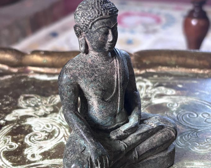 Vintage Cast Bronze Buddha Figure Seated Meditation Statue Aged Patina Buddhist Spiritual Decor 11cm