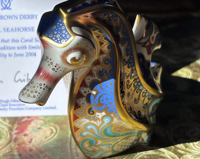 Royal Crown Derby Coral Seahorse Paperweight Box & Certificate Gold Stopper Exclusive Commission 2002 Fine Bone China