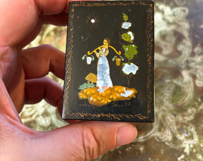 Vintage Russian Fedoskino Style Lacquer Box Mother of Pearl Hand Painted Miniature