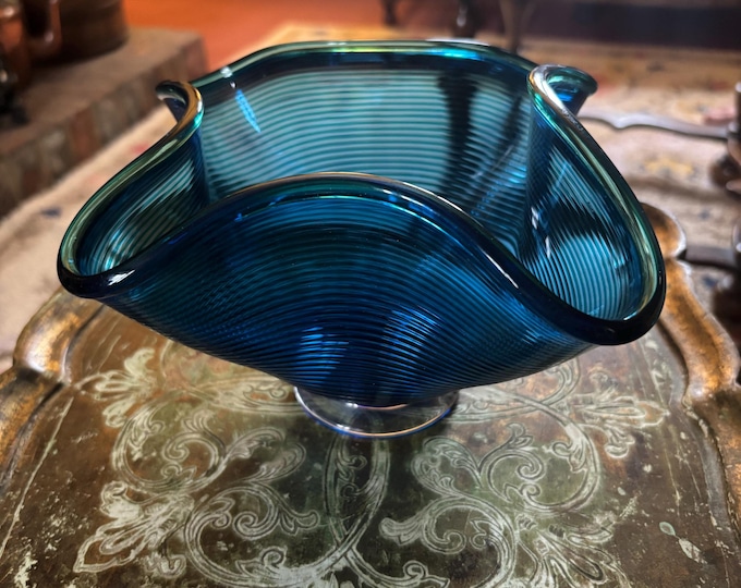 Bob Crooks Signed British Studio Art Glass Bowl Blue Ribbed Sculptural Centrepiece