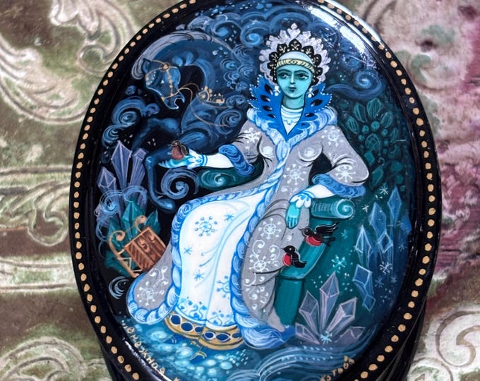 Vintage Russian Kholui Lacquer Box: Hand-Painted Snow Maiden Fairy Tale Miniature Trinket Box