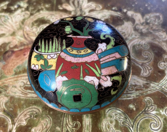 Antique Chinese Qing Cloisonné Enamel Box, 19th Century Figural Lidded Box