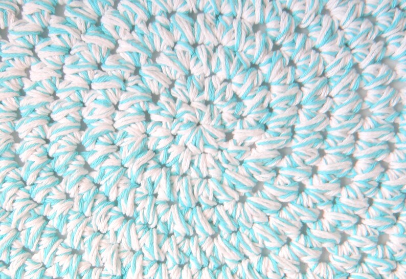 White W Aqua Crocheted Round Bath Rug Thick Cotton Bath Mat Etsy
