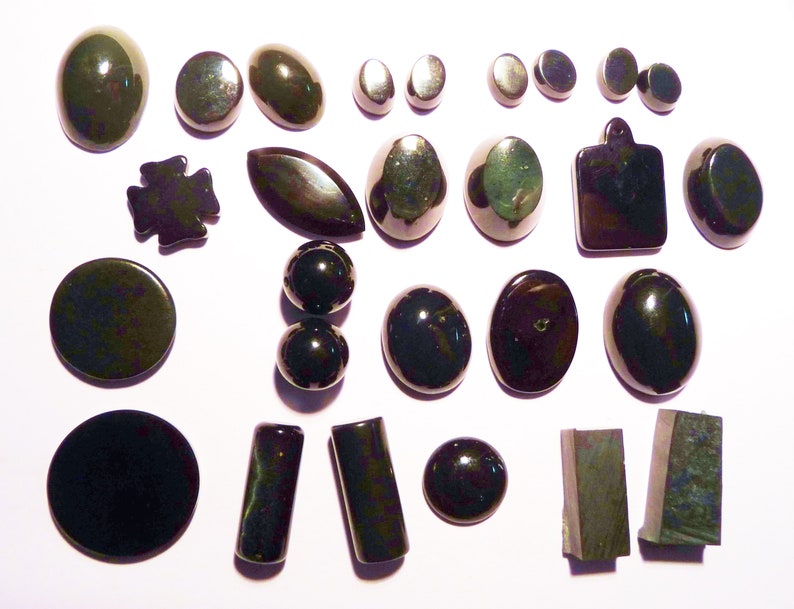 27 South Australian Cowell Nephrite Jade Mixed Pieces 2791 Etsy