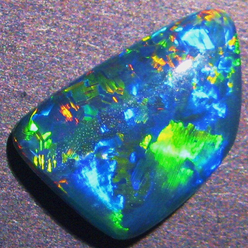 Opale Australienne Triplet Naturelle Cabochon Forme Libre - 5.61 Ct - Butw Naturel - Neuf Avec étiquettes