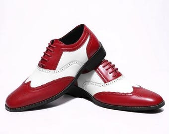 Scarpe eleganti da uomo Oxford bicolore con punta a coda di rondine, realizzate su misura.