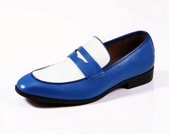 Mocassini penny in pelle blu e bianca fatti a mano: scarpe eleganti da uomo