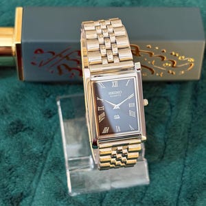 Men’s Seiko Vintage Quartz Watch Green Steel Bracelet