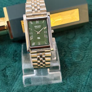Luxury Style Vintage Seiko Watch Olive Dial Steel Band
