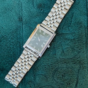 Elegant Vintage Seiko Watch Sage Green Rectangle Wrist Watch