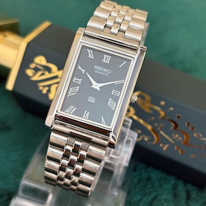 Men’s Seiko Vintage Quartz Watch Green Steel Bracelet