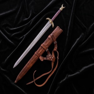 Hand Forged Viking Dragon Sword – 5160 High Carbon Steel Blade with Rosewood Handle & Leather Scabbard | Norse Inspired Collectible