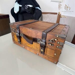 Vintage Wooden Treasure Chest Storage Box Rustic Jewelry Keepsake Trunk Decor