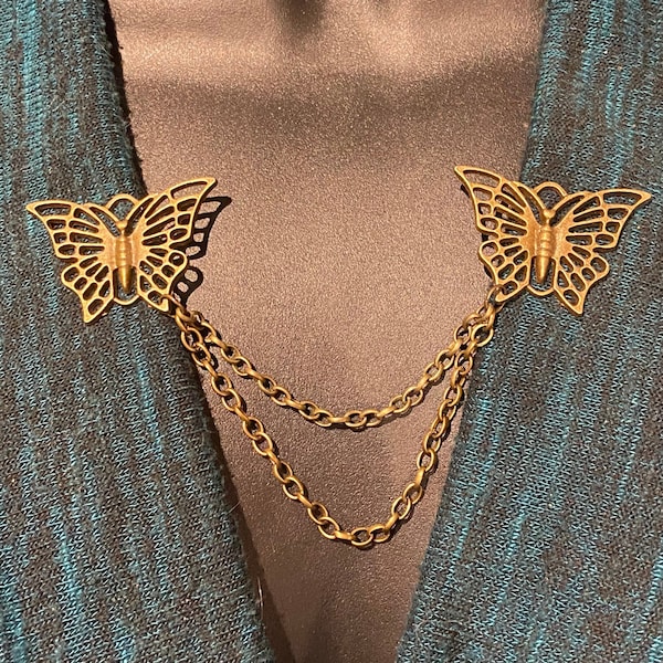 Sweater Clips: Filigree Butterflies, Butterfly, in Bronze