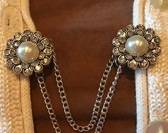 Sweater Clips :Rhinestone and Pearl Flowers